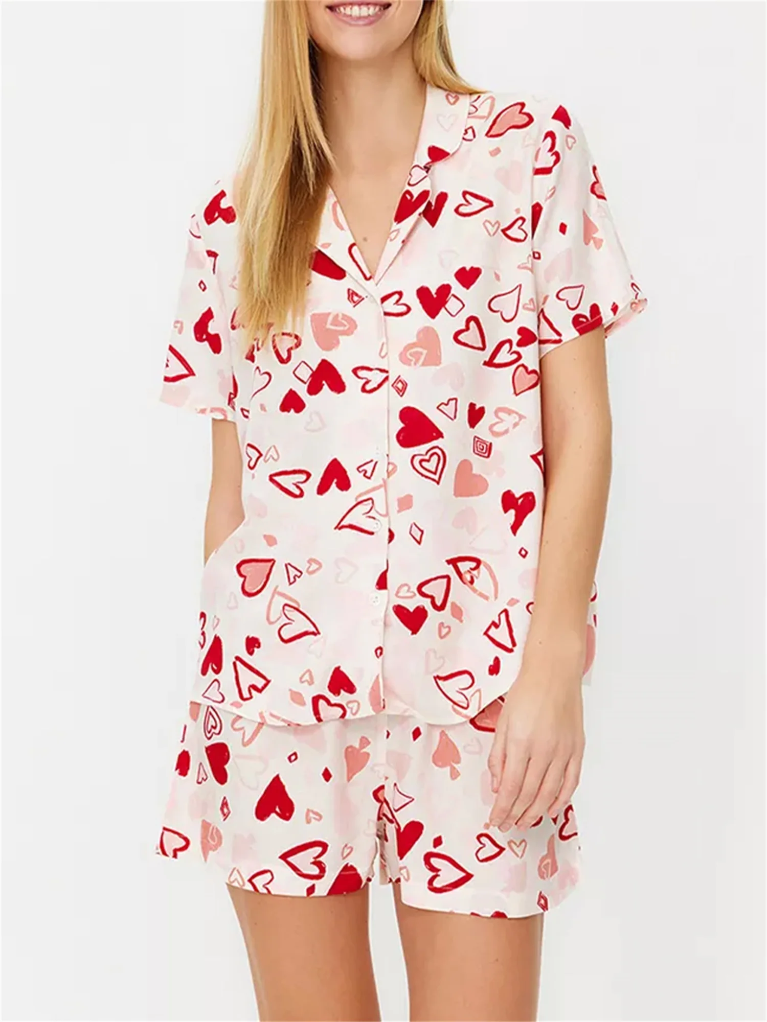 Women s Heart Print Short Sleeve Pajama Set with Lapel Neck Button-up Top and Shorts - 2-Piece Loungewear Set for Valentine s