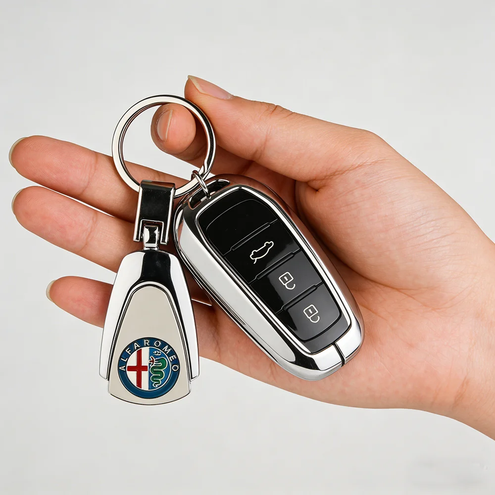 Alfa Romeo Car Keychain Metal Keyring For Giulia Stelvio Giulietta 147 159 Mito Auto Key Holder Car Accessories (2 Styles)