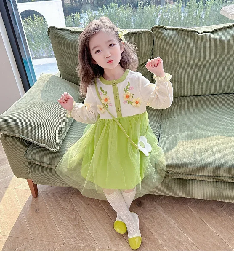 (0-3 Years Old Girls) Autumn/Winter New Girls Dress Long Sleeve Suspenders Fake Two Embroidered Floral Crossbody Bag Mesh