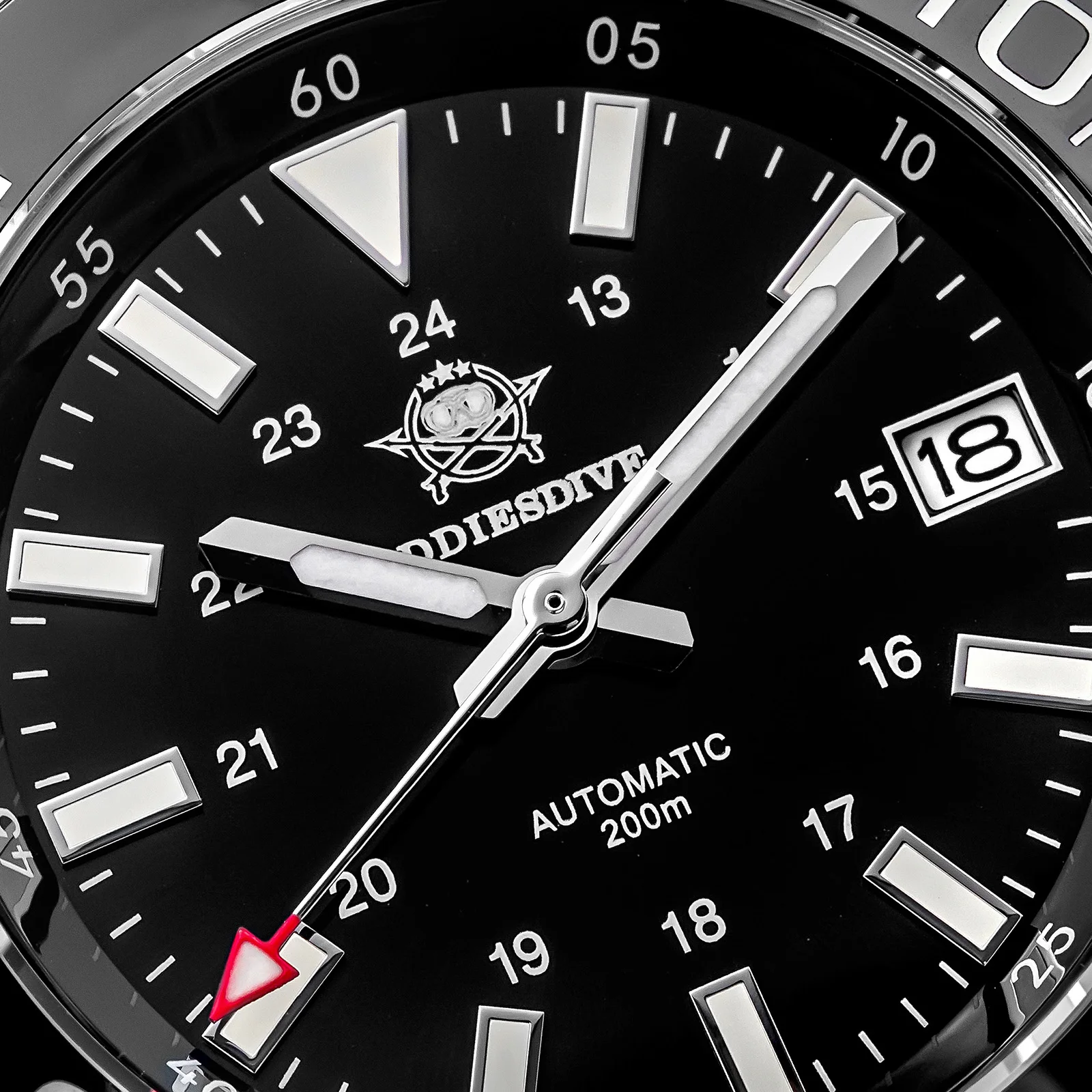 Addiesdive ساعات آلية الياقوت السيراميك الحافة عالية الجودة 200 متر مقاوم للماء غواص ساعة مضيئة ساعة أوتوماتيكية للرجال