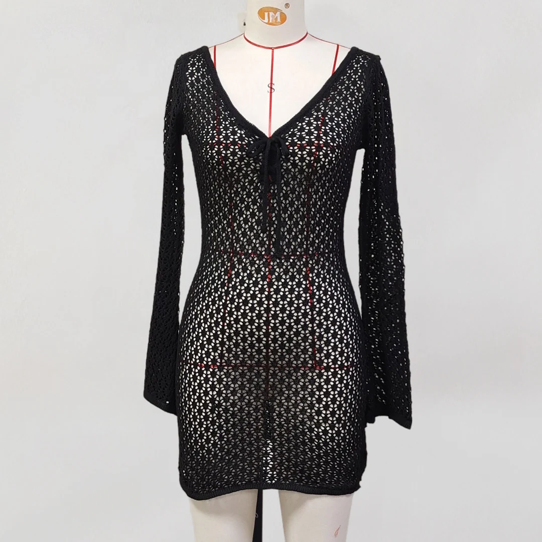 V-Ausschnitt, lange Ärmel, mit Ausschnitten versehene, gehäkelte Tunika, Strandkleid, Strandmode, Damen V6081 – Detail 13