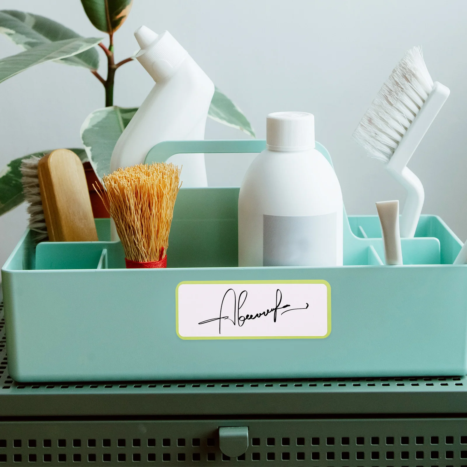 

60Pcs Reusable Magnetic Dry Erase Labels Writable Name Plates for Lockers Whiteboards Office Classroom Fridge Stickers Storage