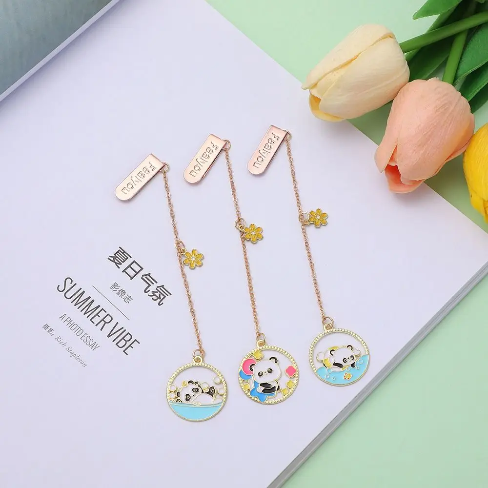 Cute Zinc Alloy Cartoon Panda Bookmark Cartoon Bamboo Leaf Metal Panda Bookmark Durable Panda Panda Book Clip Reading Tool