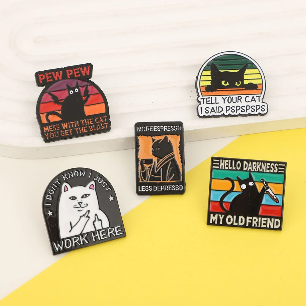 الكرتون الإبداعية قوس قزح القط بروش معدني مضحك الأبجدية يقتبس دبوس ظهره الإكسسوارات الأزياء والمجوهرات اختيار هدية مثالية