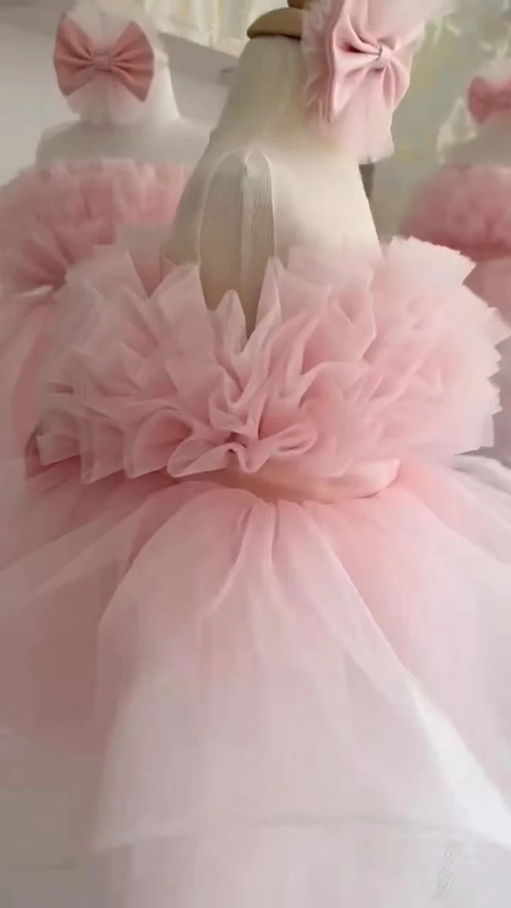 Cute Tiered Flower Girls Dresses Bow Puffy Tulle Children Pageant Ball Gown Short Kids Birthday Communion Dress