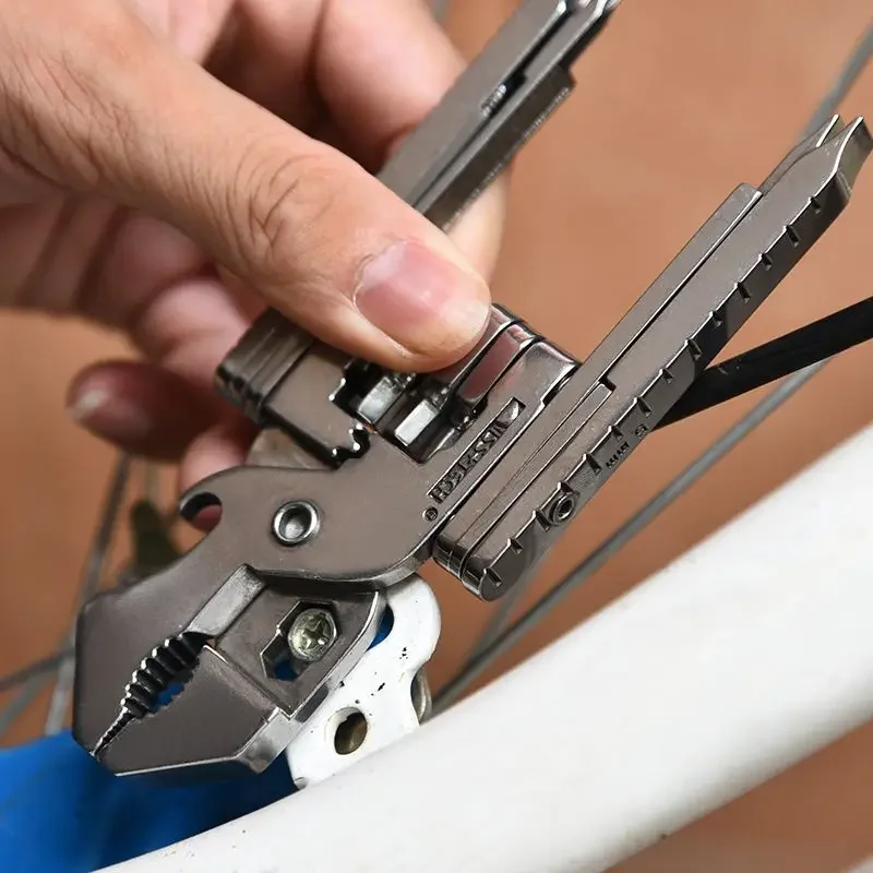 Multifunctional Portable Tool Pliers Combination Portable Folding Pliers EDC Multi-purpose Mini Swiss Creative Small Gift