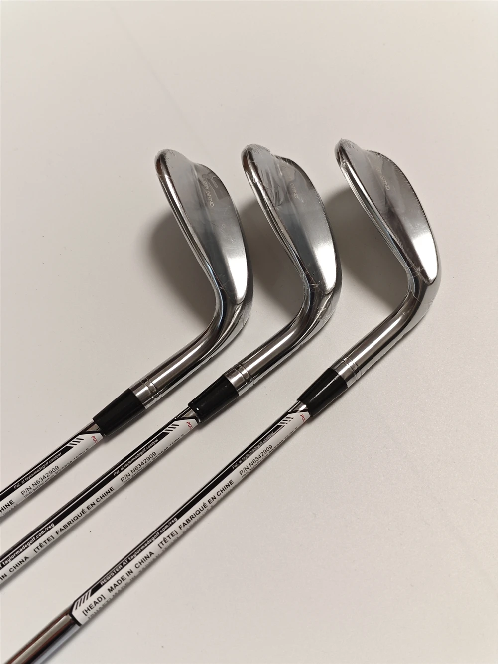 Juego de 3 Palos de Golf Plateados con Acabado Fresado 4 MG Wedges Club Golf (48 50 52 54 56 58 60) Flex R S con Varillas de Acero y Grafito