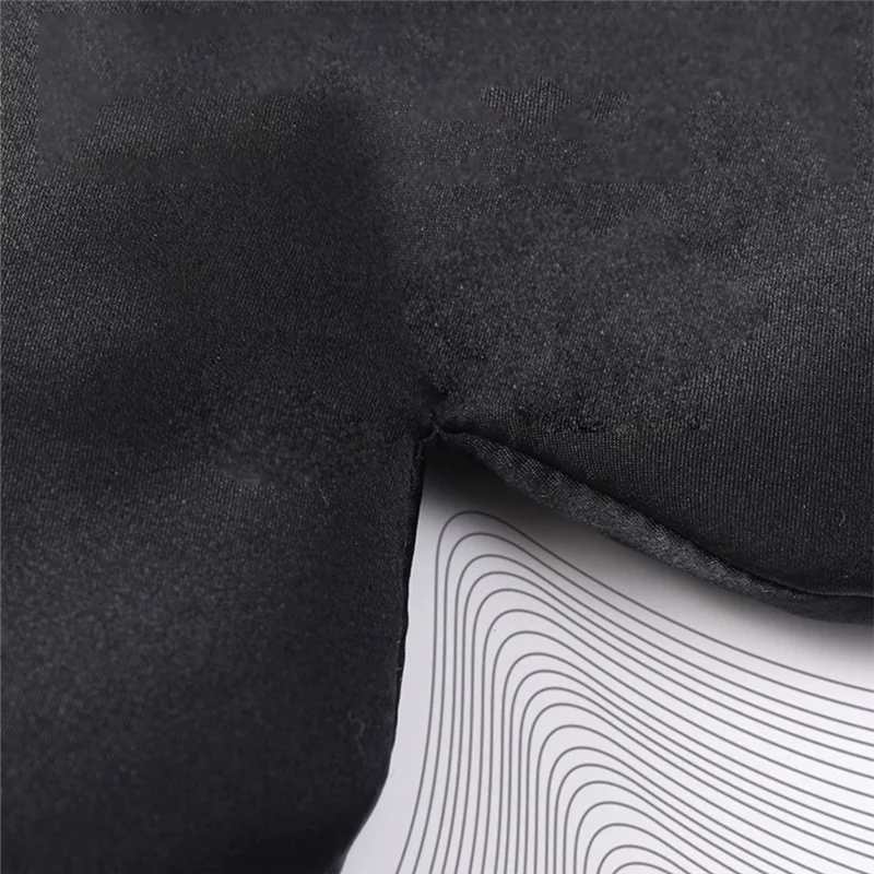 ผ้าปิดตาสำหรับการนอนค้างคืนใช้ได้ทุกเพศผ้าปิดตาปิดเครื่องผ้าปิดตานอนผ้าไหมพร้อมสติ๊กเกอร์ (สีดำ)