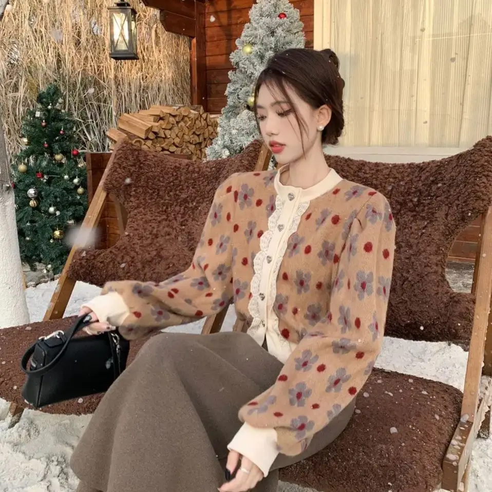 

Korean Version Splicing Loose Knit Vintage Sweater Autumn Winter Women Clothing O Neck Puff Sleeve Cardigan Flower Long Sleeve