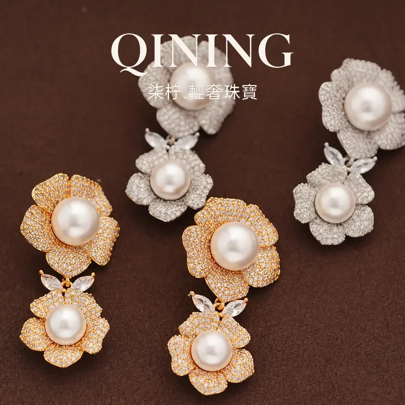 moon-court-flower-dew-retro-sparkling-zirconium-flower-pearl-earrings-women's-light-luxury-niche-earrings-premium
