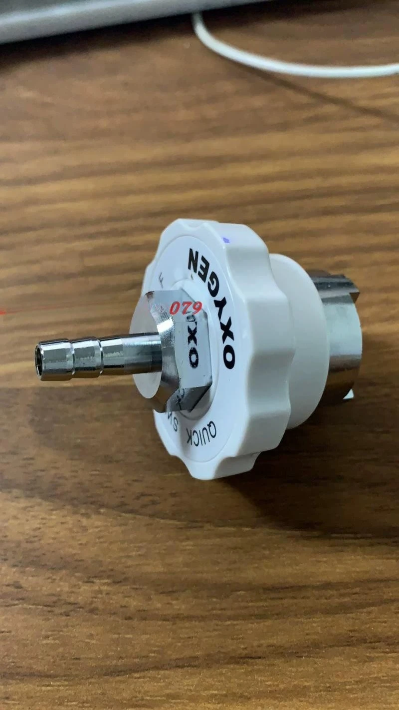 

Standard Air Connecting Pipe, French Standard Gas Plug French Oxygen Connector Center Supply