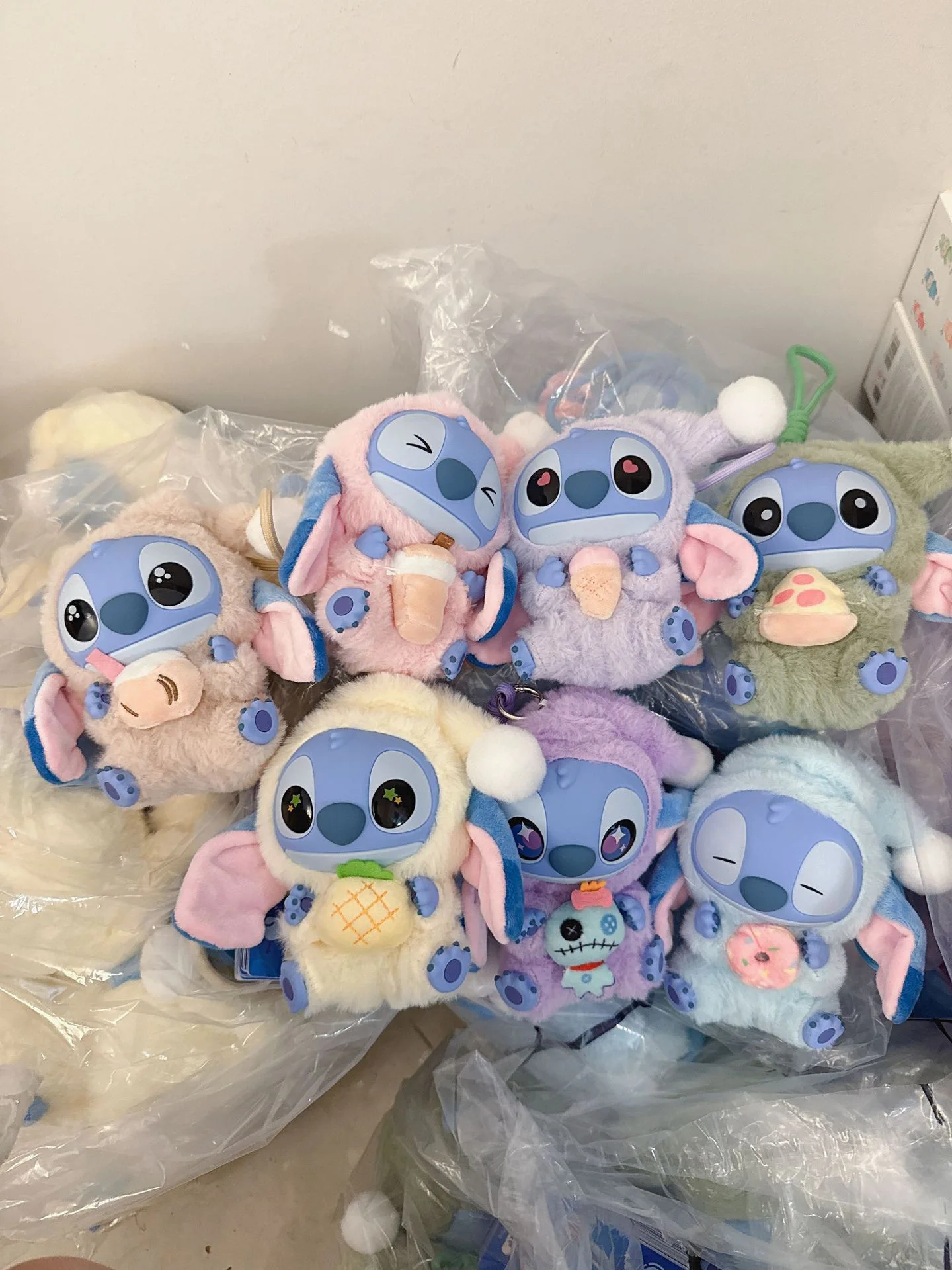 

Stitch Eat Something Before Sleep Series слепая коробка игрушка Mystery Box аниме фигурка стежка кукла кулон украшения детский рождественский подарок