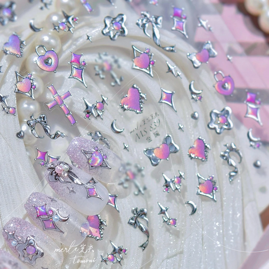 الأحمر الوردي الأرجواني الفضة سلسلة الحمم Bowknot الحب القلب الهيكل العظمي قفل الجناح ستار القمر الشكل التابوت مسمار الفن ملصق مانيكير الشارات