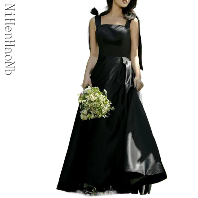 

Black Wedding Dresses For Women Fashion Spaghetti Straps Elegant A Line Abiti Da Sposa New Satin Long Evening Dresses