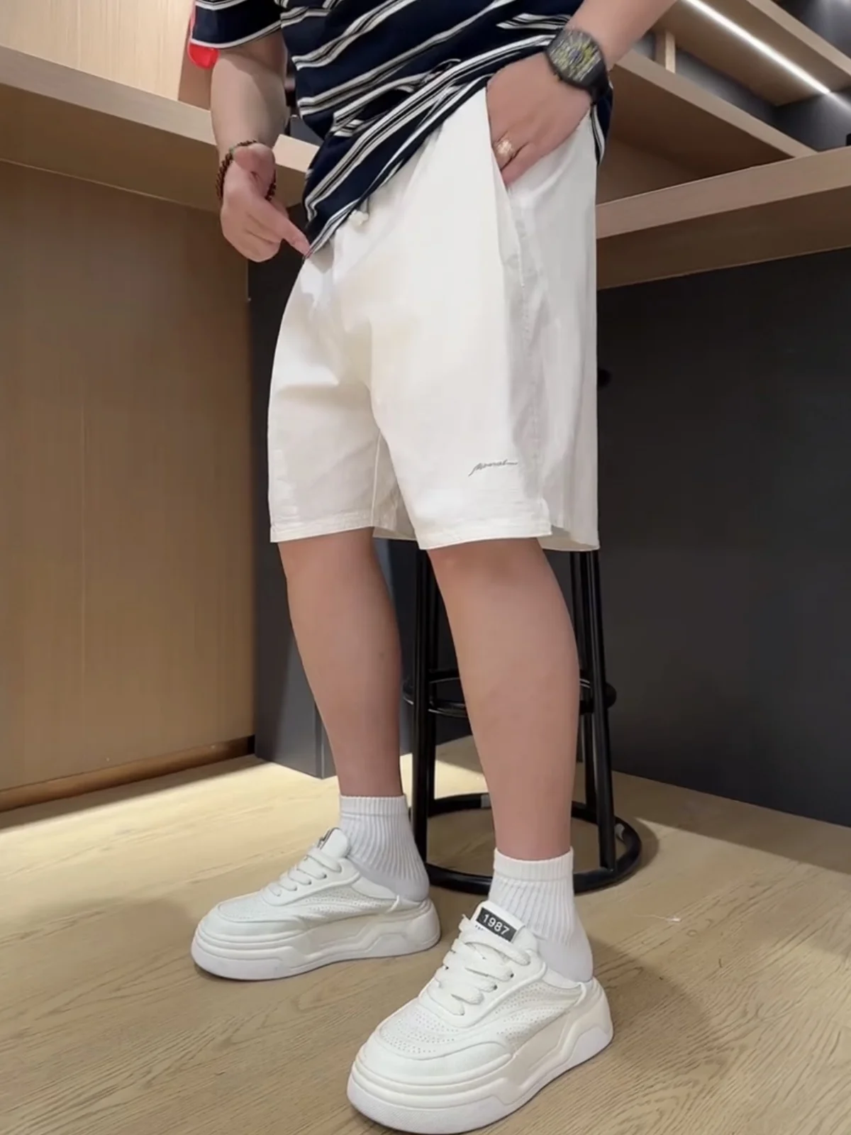 

Summer Thin Casual Loose Fit Color Men's Beach Shorts Breathable Comfortable Sporty Five-Quarter Polyester Fiber