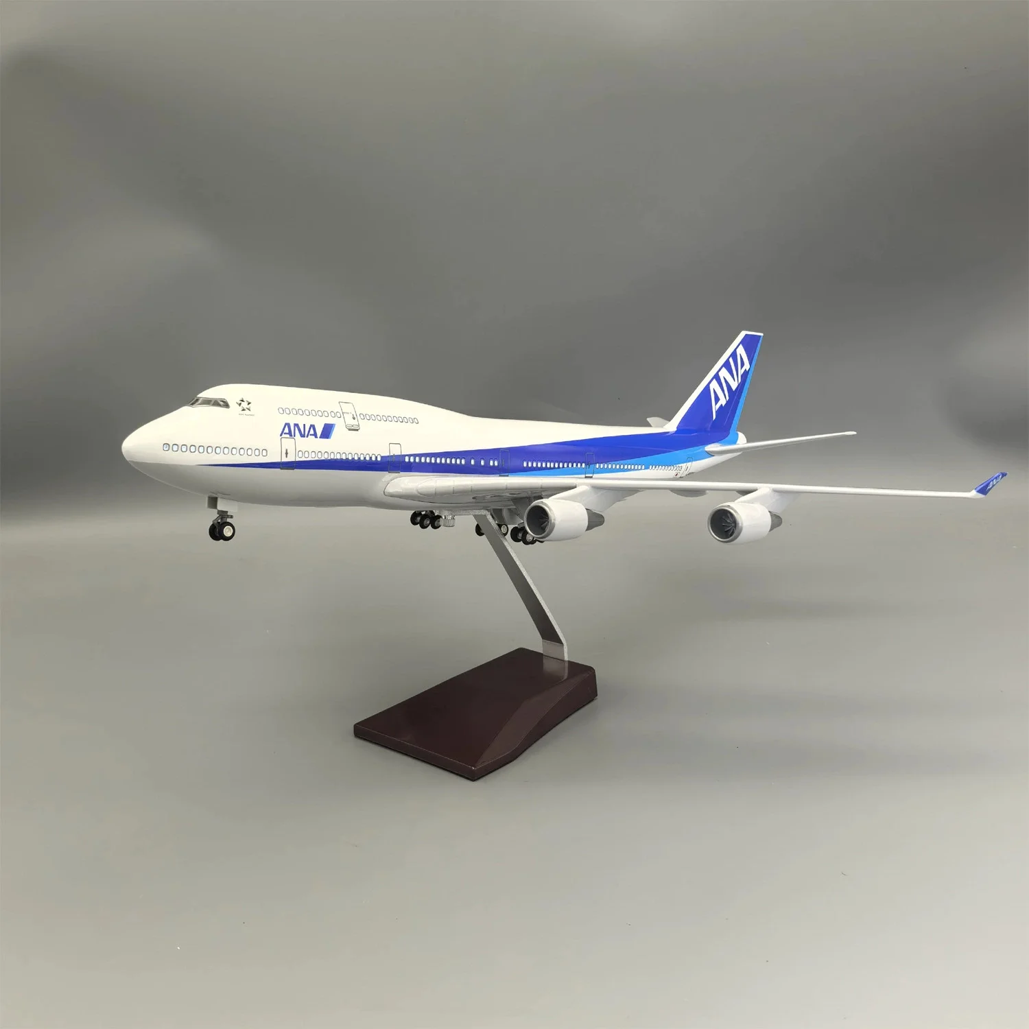 دييكاست 1:150 مقياس B747 ANA الخطوط الجوية اليابانية 47 سنتيمتر الطائرات محاكاة الراتنج نموذج ديكور عرض موقف تحصيل هدية تذكارية