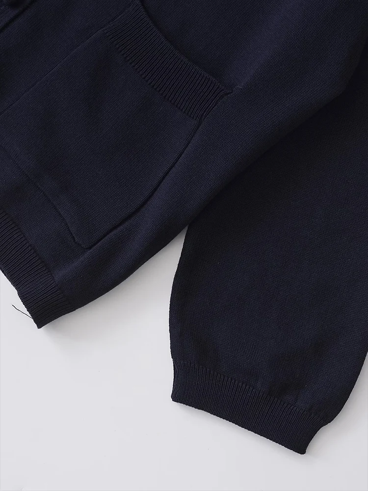 2024, jesienna nowa moda damska, płaski ścieg, francuskie rękawy, długie rękawy, okrągły dekolt, guziki, dzianinowa kurtka