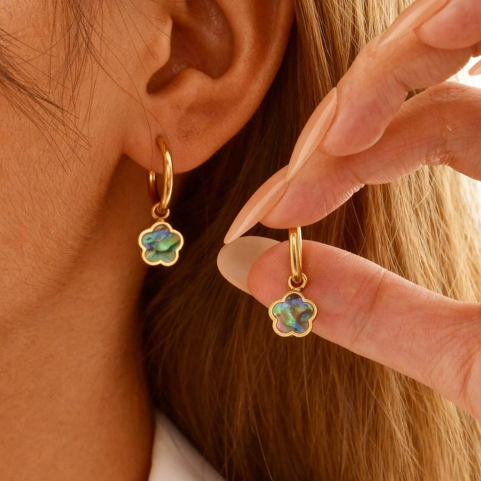 Stainless Steel Hoop Earrings for Women, Colorful Nature Shell Lucky Flowers Pendant Small Huggie Earring Piercing Jewelry