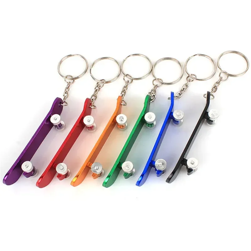 1Pcs Multifunction Openner Adorable Skateboard Metal Bottle Outdoor EDC Opener Keychain Keyring Beer Bar Tool Xmas