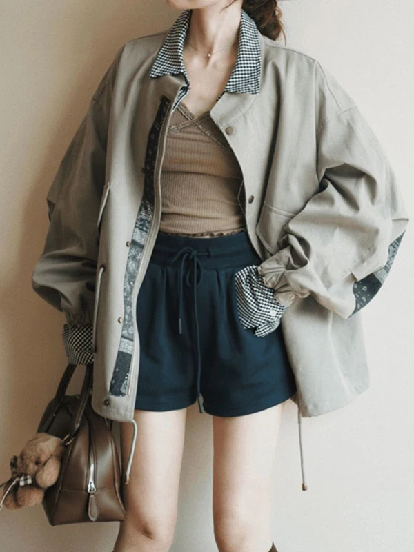 

Универсальная женская короткая куртка больших размеров в корейском стиле: свободный крой, скрывающий недостатки фигуры, весенний кардиган на пуговицах