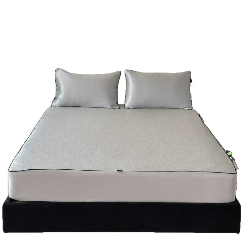 

Class A light luxury cold mat three-piece air conditioner mat non-slip mattress folding machine washable