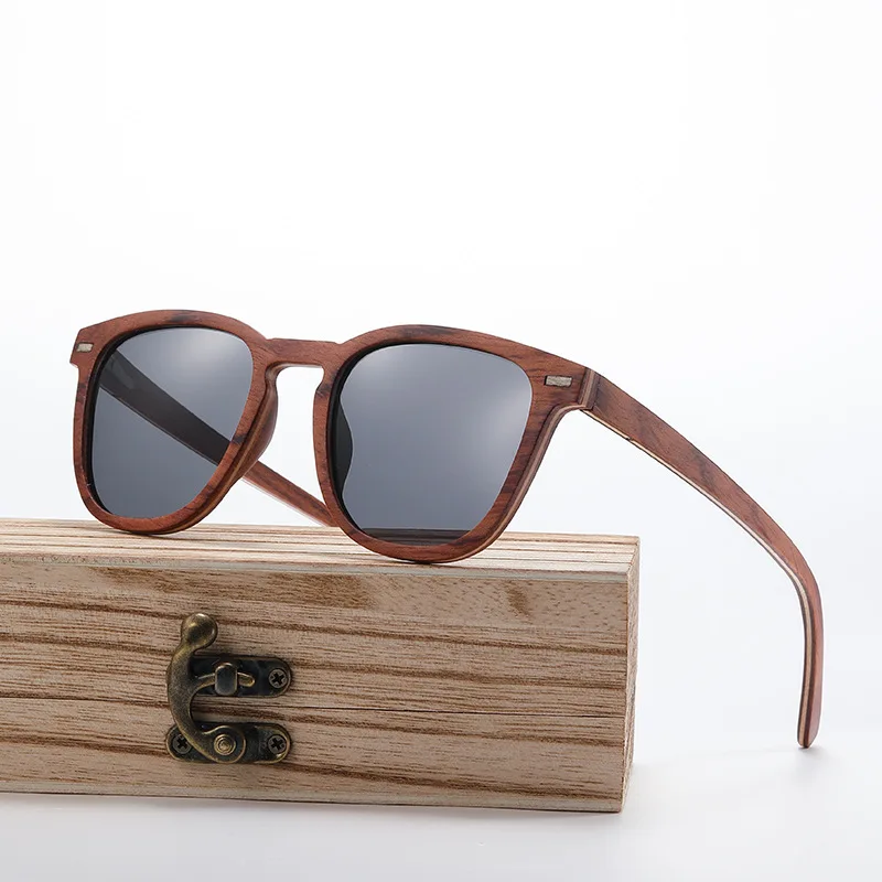 Retro Bamboo Wood Sunglasses for Men Patterned Temple Handmade Polarized Glasses Mirror Coating UV Protection Shades