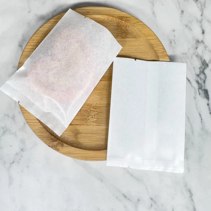 100pcs 3 Sizes Greaseproof Paper Cookie Packaging Bags White Gift Bag for Bakery Gift Baking Foods Cake Cookie Muffin Packing