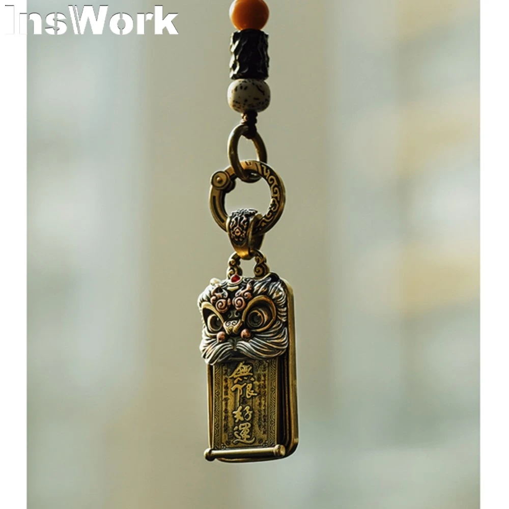 Push Slider Decompression Pendant Men\'s Keychain Silver Jewelry Chinese Handle Piece Lion Danger Pendant