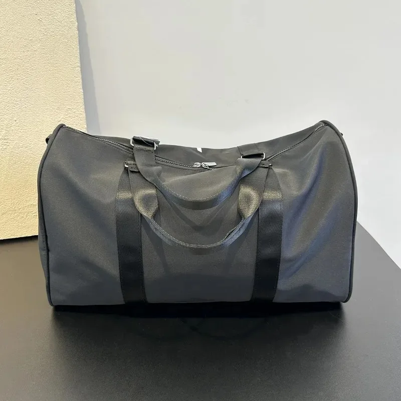 Men's fitness bag, women's handheld training bag, large capacity business travel shoulder bag, independent shoe cabinet