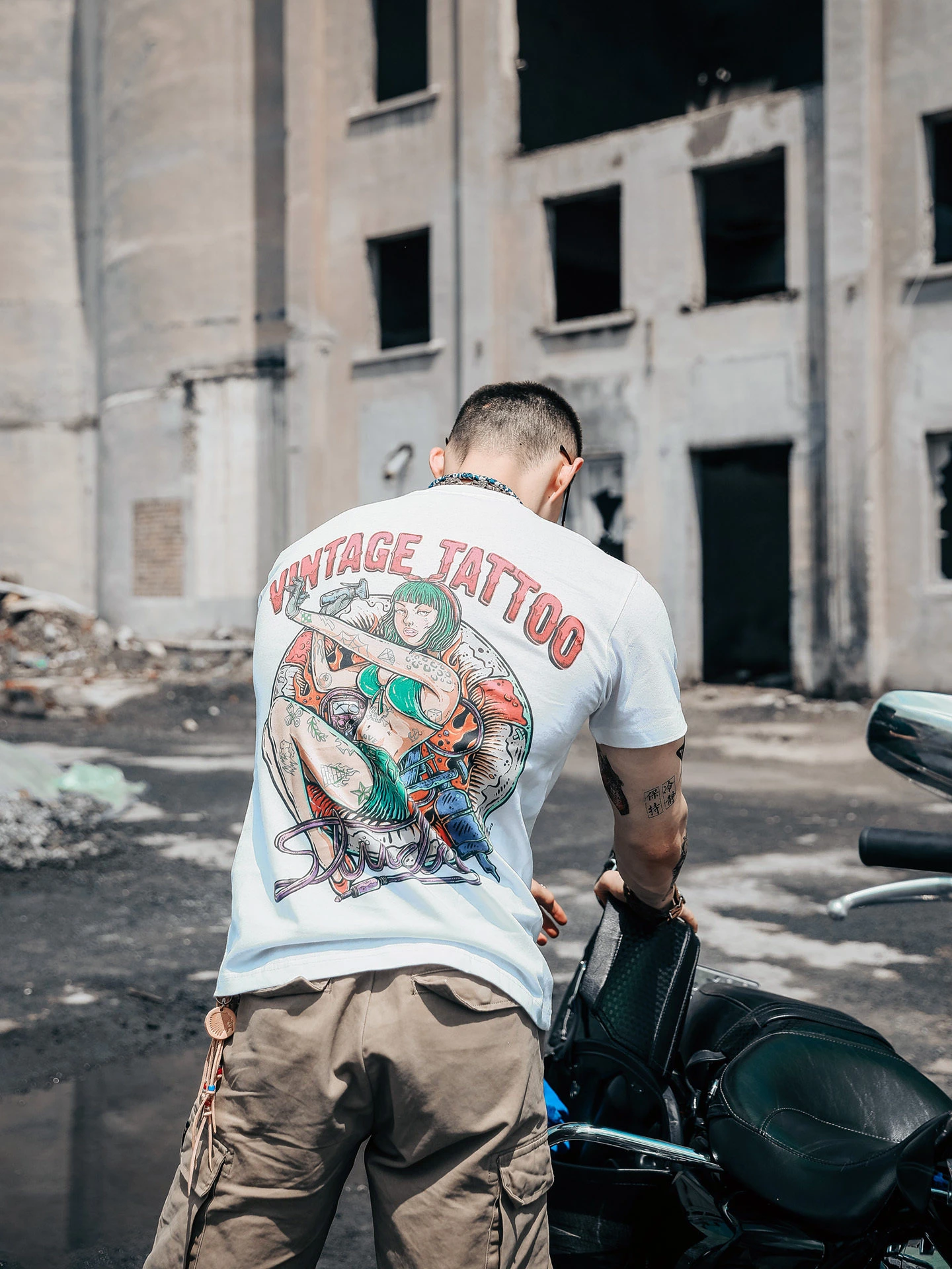 Modny T-shirt europejsko-amery – Streetwear Brand Niche recenzja i cena