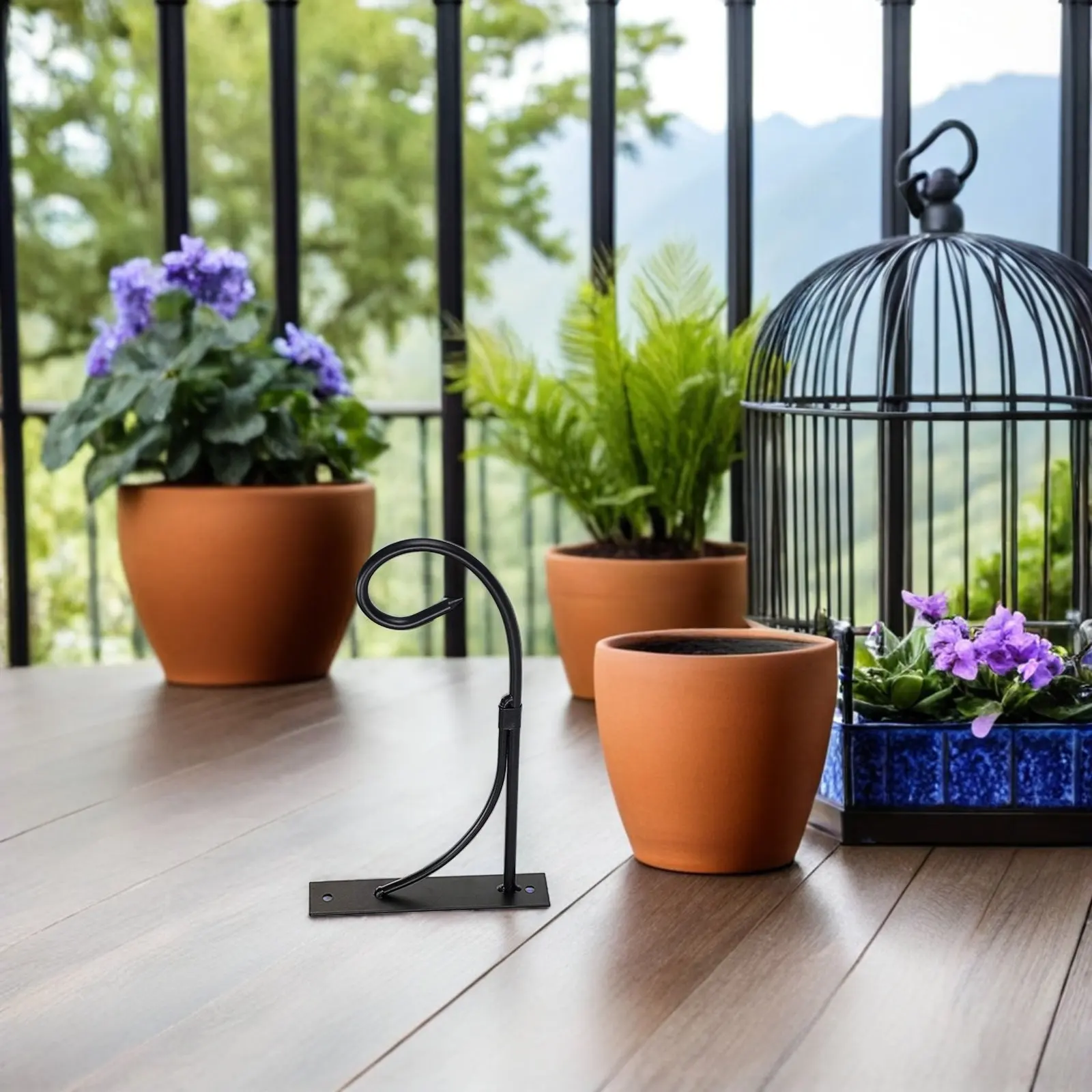 2Sets European Style Wall Mount Iron Plant Hanger Heavy Duty Flower Basket Bracket for Indoor Outdoor Hanging Plants Bird