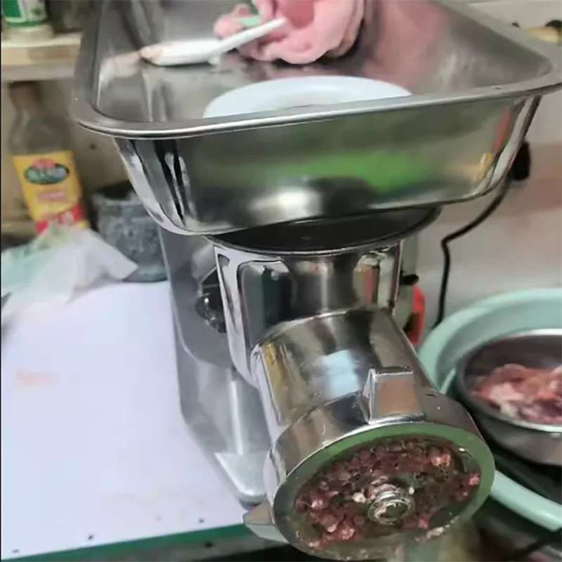 

Электрическая мясорубка-измельчитель для приготовления колбас и мясных изделий с новым мотором