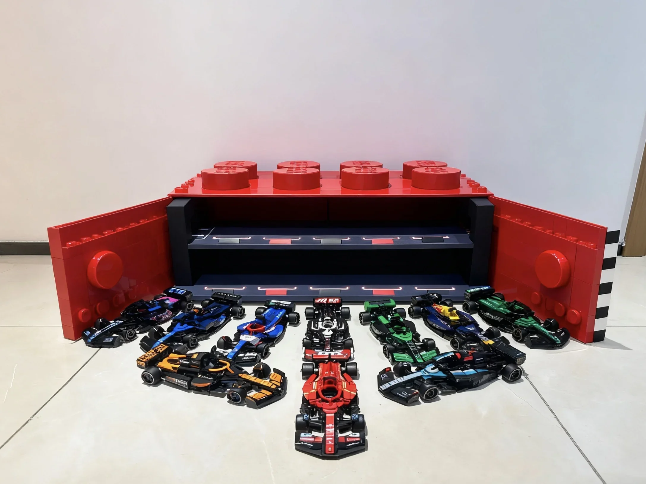 MINISO クリエイティブ スピード10 レースカー 組み立てブロック モデルキット 人気商品 男の子へのクリスマスプレゼントに最適なおもちゃ