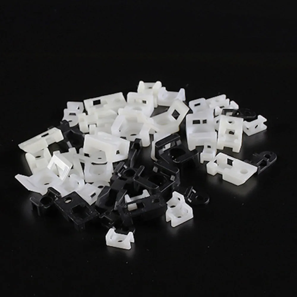Kabelbinder Halterungen 100PCs 4,6mm Draht Buddle Sattel Typ Kunststoff Halter Weiß Schwarz 10 breite 15 länge Kunststoff kabel weiß montieren