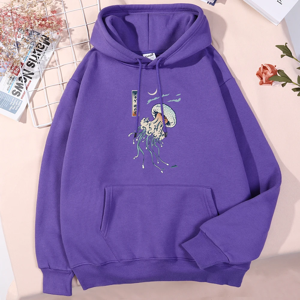 Swimming Colorful Jellyfish Man Hoodie Aesthetic Comfortable Sportswears Kpop Basic Sportswear Street Oversize Male Pullovers