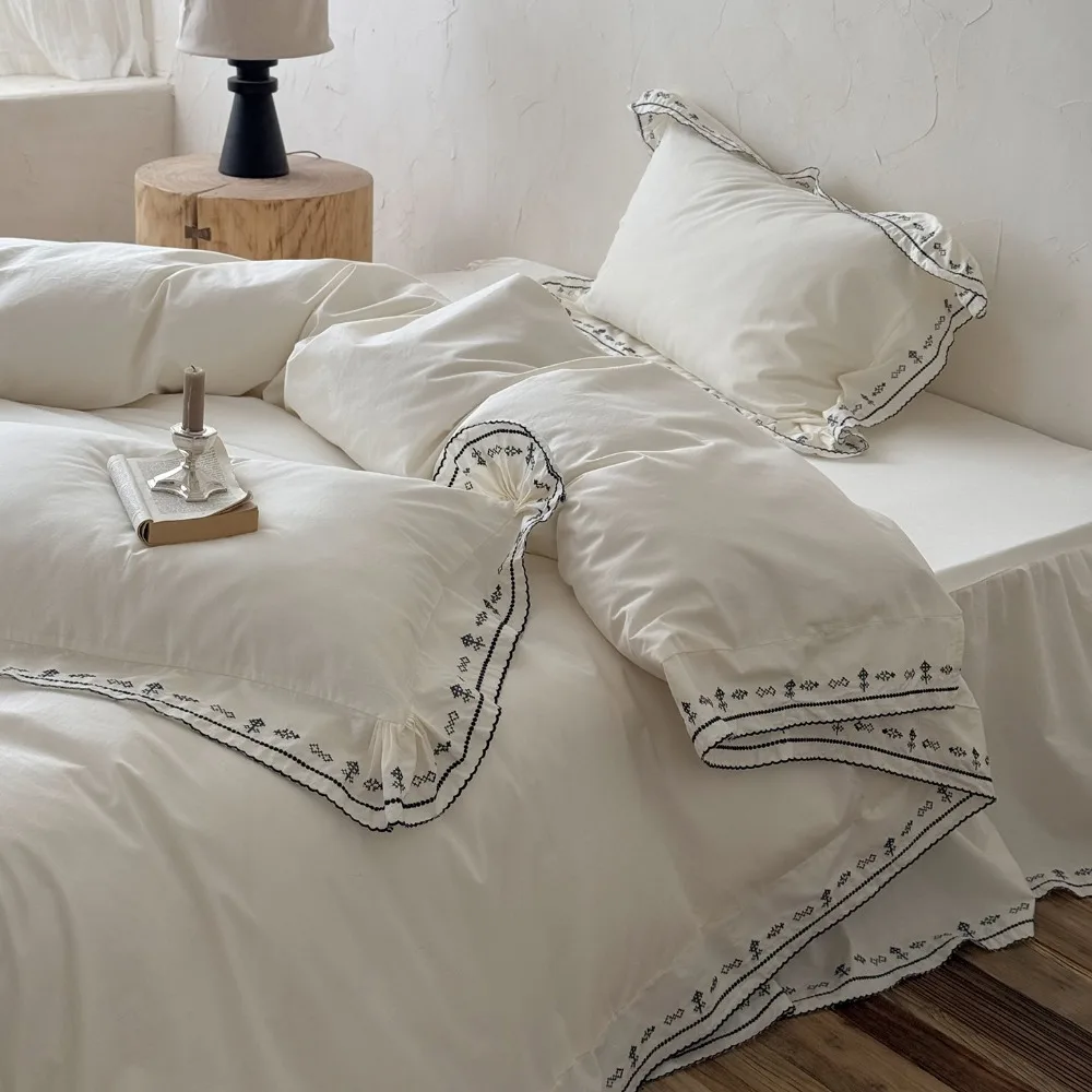 

French Light Luxury Four-piece Set Washed Cotton Embroidery Black White Lace Solid Color Quilt Cover Cotton Bed Skirt Spring