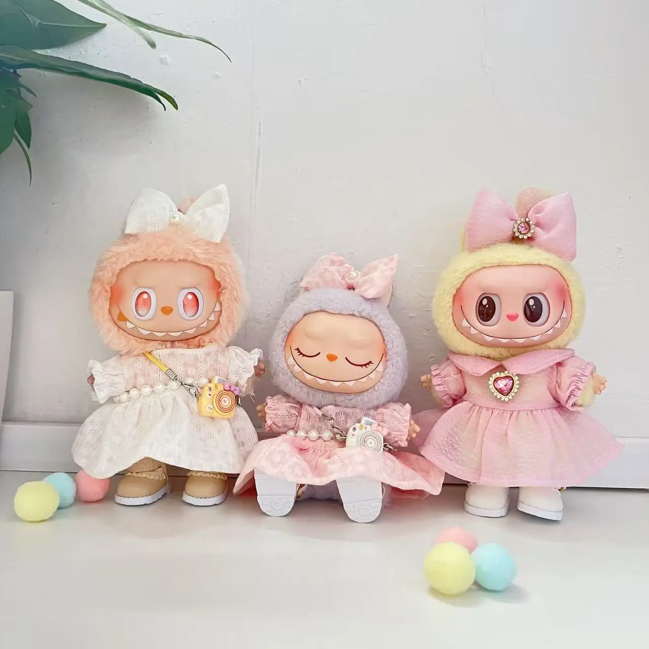 

Clothes for Labubu 1st - 3rd Gen 15/17cm Dolls Sweet Princess Style Outfit Set Bow - adorned Dresses Camera - shaped Accessories