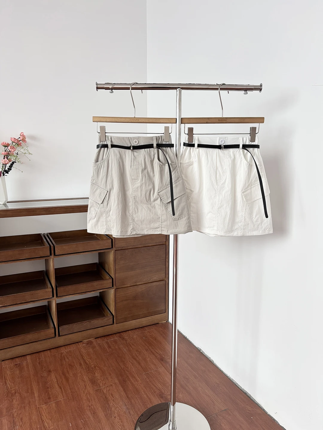 

2026 Summer New Korean Style Simple Commuter Versatile Workwear Skirt Slimming A-Line Skirt for Women High Waist Polyest...
