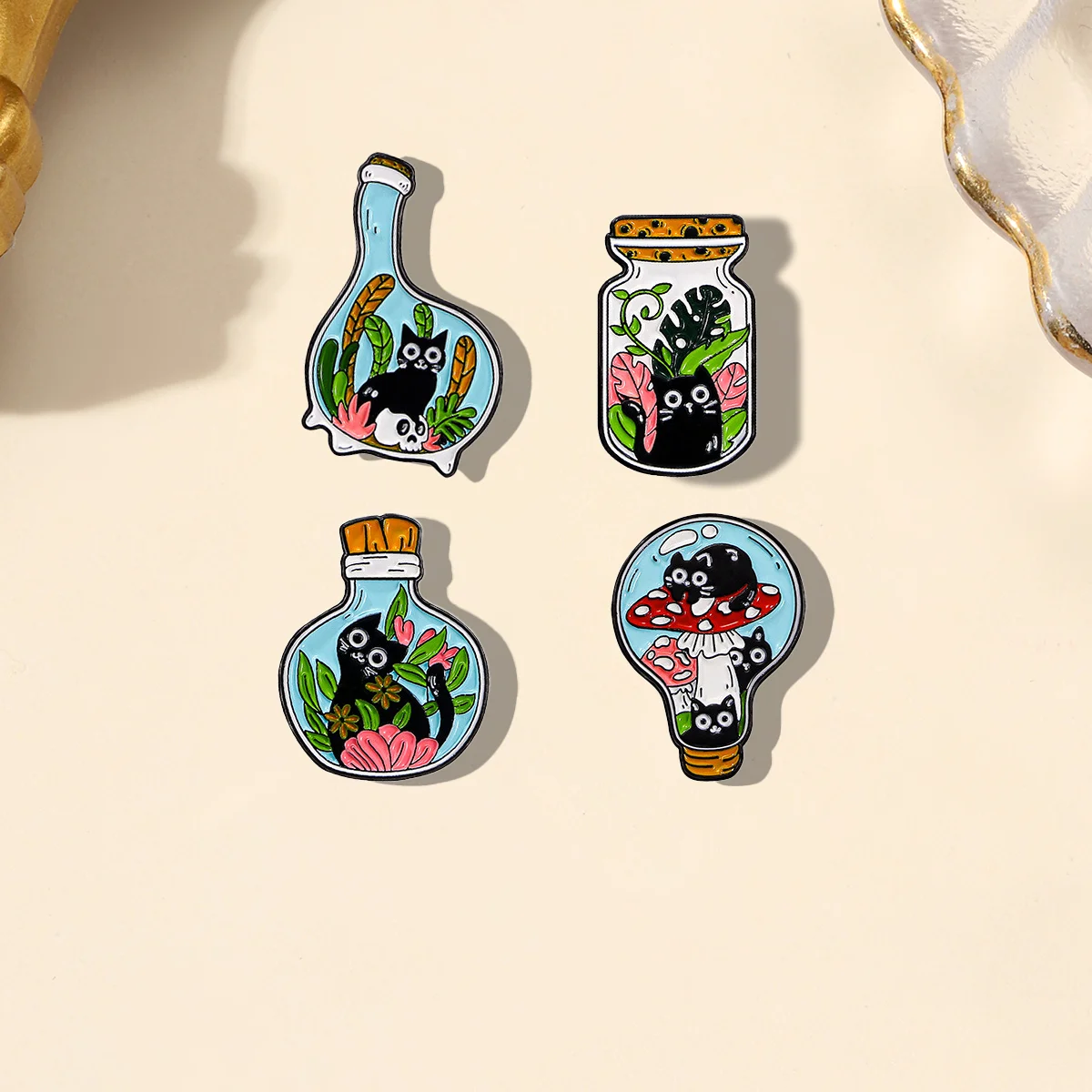 Creative Cat Brooch Women's Autumn and Winter Animal Metal Badge Trendy and Versatile Clothes Bags Scarf Accessories Brooch