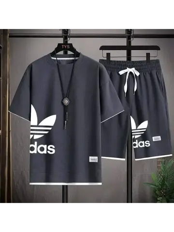 Summer 2025 New Men's pullover sportswear Set, fashionable basketball men's casual short-sleeved T-shirt + shorts two-piece set