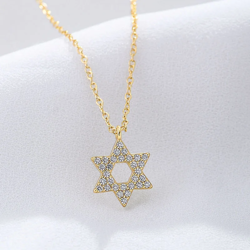 

Sterling silver star pendant necklace | inlaid with zircon, fashionable style, a birthday jewelry gift for your wife.