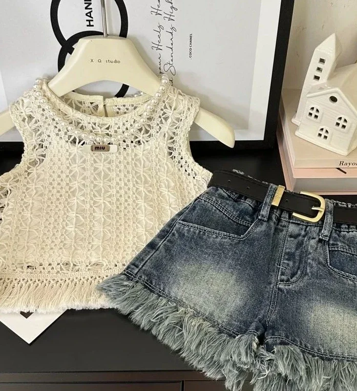 Girls Summer Set 2024 New Womens Treasure Tank Top Cowboy Shorts Three Piece Top and Pants Baby Clothes