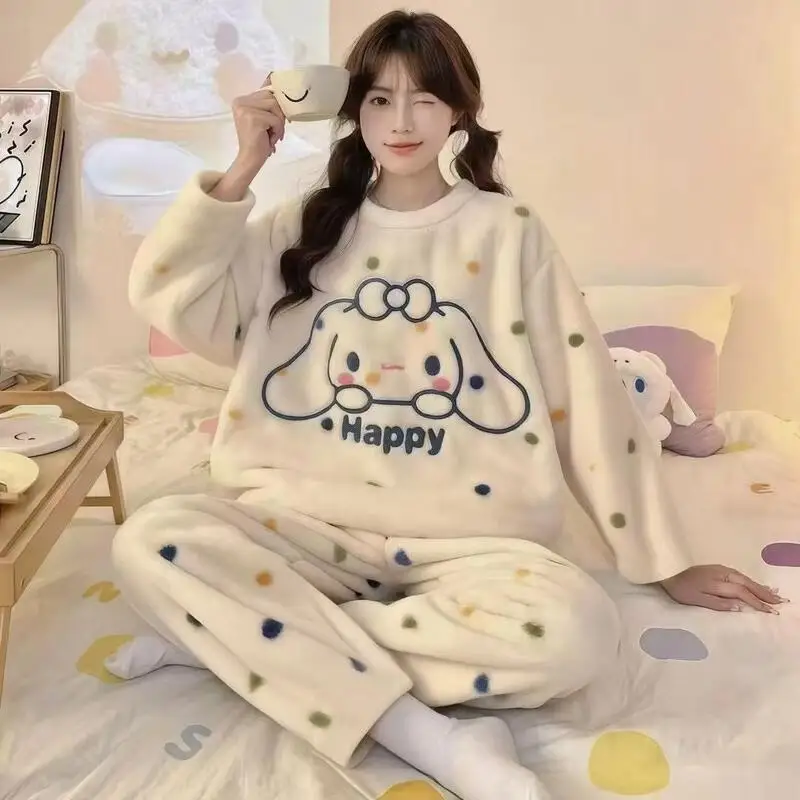 

Anime Hello Kitty Pijama Mujer Cute girl Cinnamoroll Sweet Kawaii Teen Clothes Women's Home Clothes That Can Be Worn Outdoors