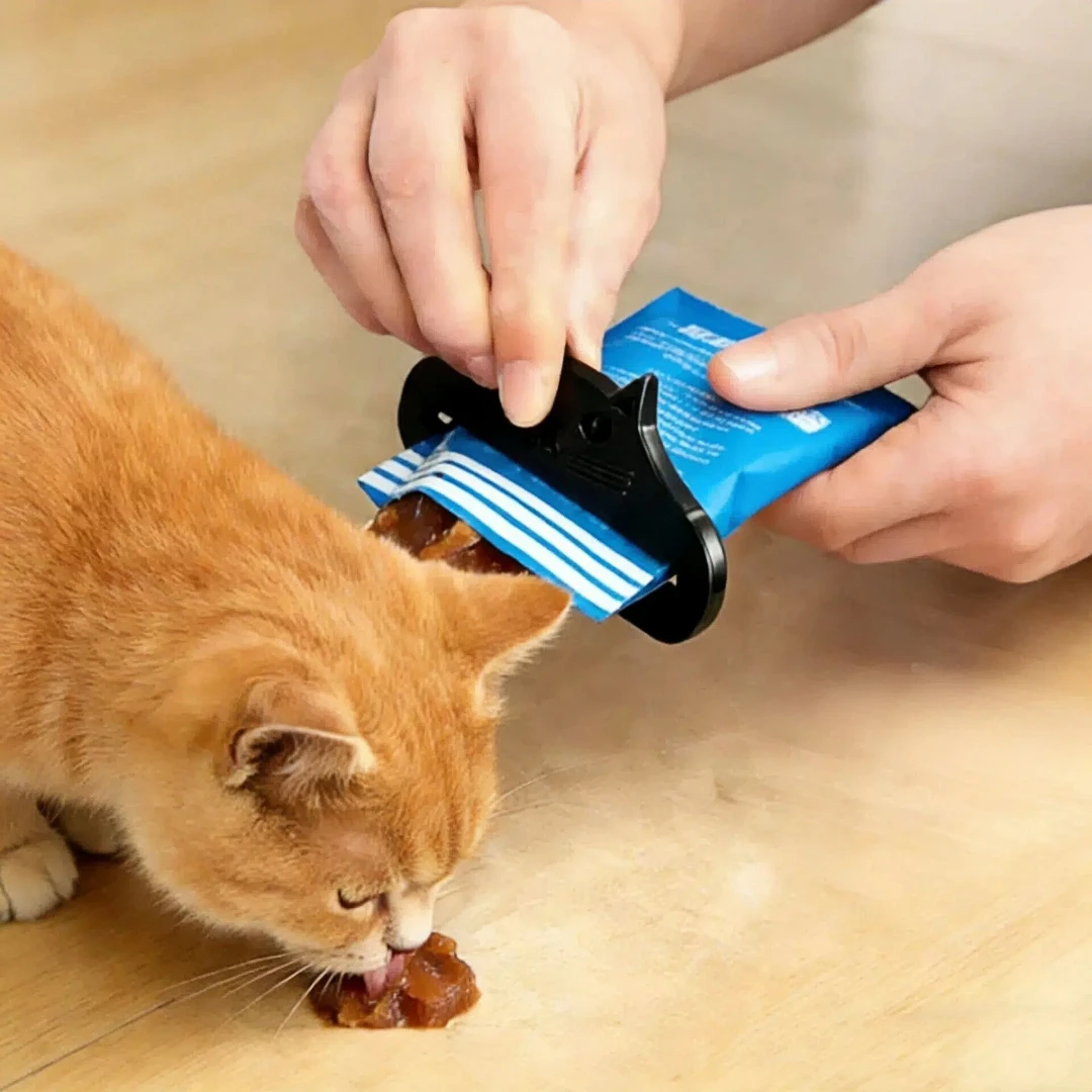 Cat Food Bag Squeezer Tool Set - 3/5 Different Colors Pet Supplies No Messy Cat Treat Squeezer for Cat Supplies Pet Care