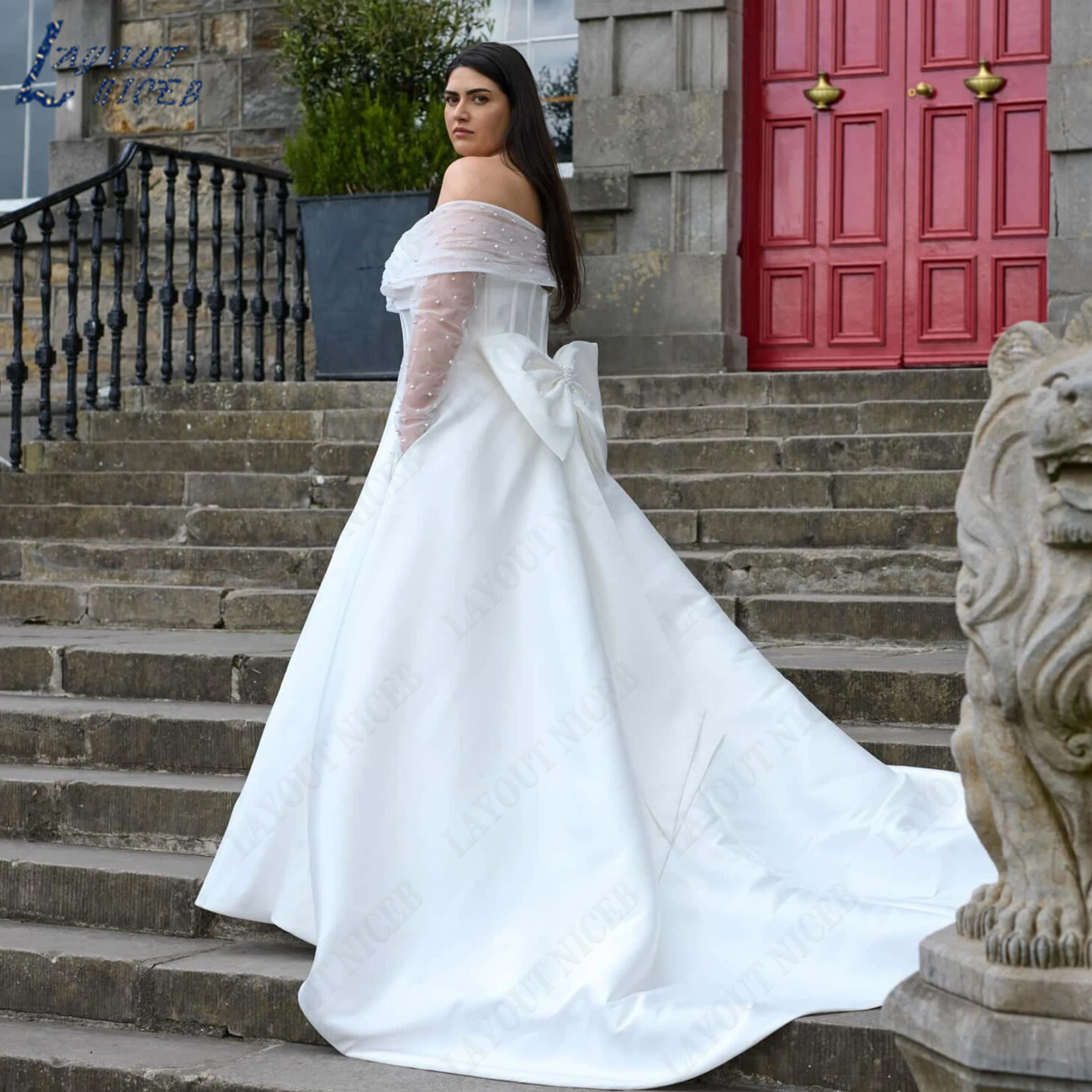 LAYOUT NICEB Detachable Long Sleeve Bridal Dress Strapless Satin Bride Gown With Bow Wedding Dresses Custom Made Robe De Mariée