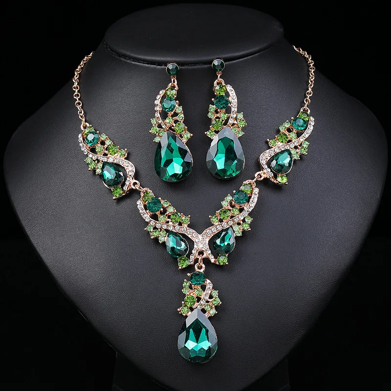 

New Exaggeration Multi Crystal Jewelry SetS for Women Elegant Peacock Necklace Earrings Perfect for Weddings Bridal Accessories