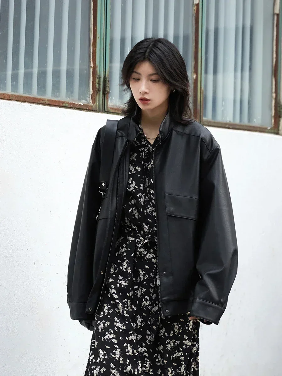 เสื้อแจ็คเก็ตแฟชั่นผู้หญิง CHIC VEN ผ้าหนา อุ่น คอตั้ง หนัง PU เทียม  เสื้อโค้ทผู้หญิง  แบบเย็บติดกัน  สำหรับฤดูใบไม้ร่วงและฤดูหนาว ปี 2025