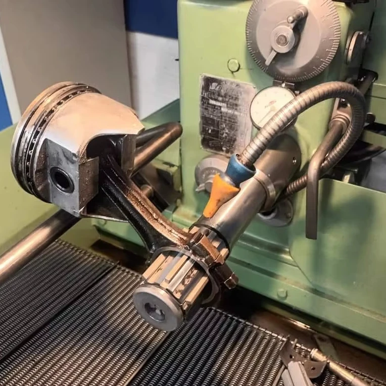 

Sunnen Horizontal Honing Mandrel with 4/6 Diamond CBN Honing Stones Kart Cylinder Conrod Honing Mandrel