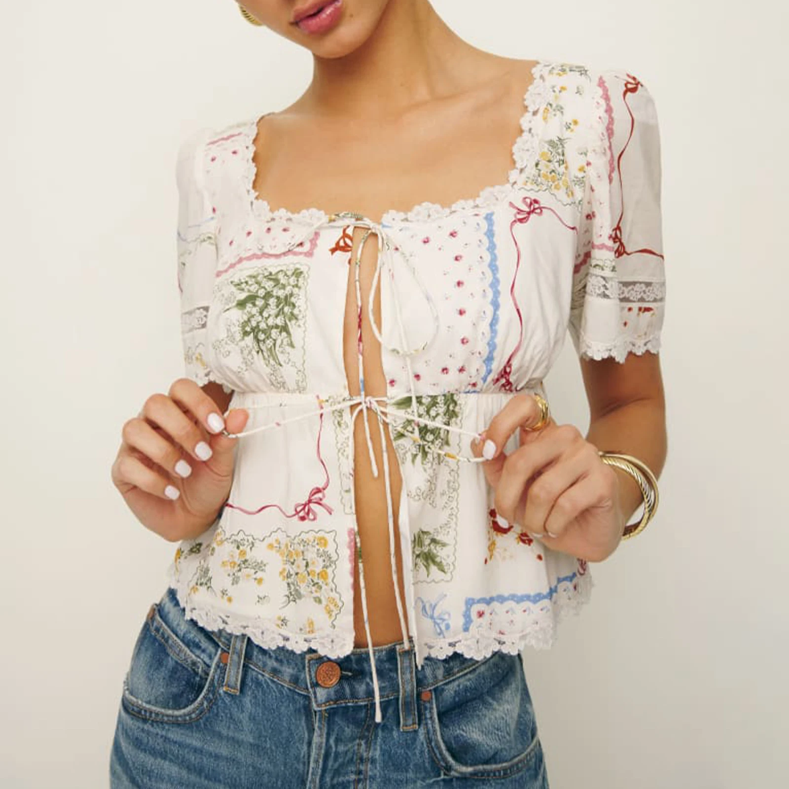 Camicette con stampa floreale con rifiniture in pizzo da donna camicie moda manica corta Tie-Up Front Casual top Summer Streetwear