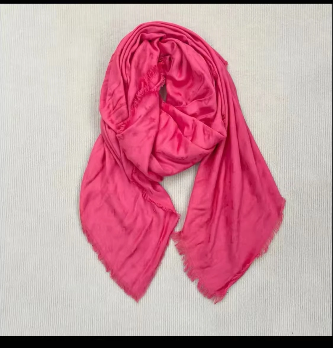 2024 autumn and winter new products popular Liuqiao classic fashion sunscreen scarf 4 colors